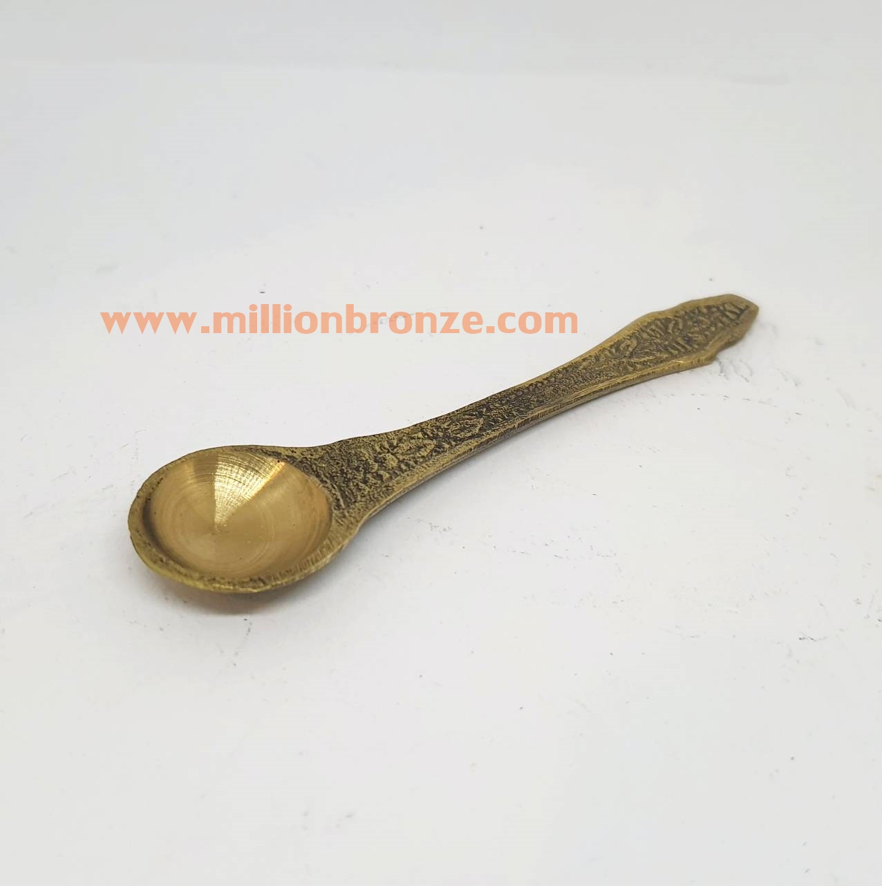 รูปภาพที่1 ของสินค้า : J072 ช้อนทองเหลืองอินเดียขนาดเล็ก 