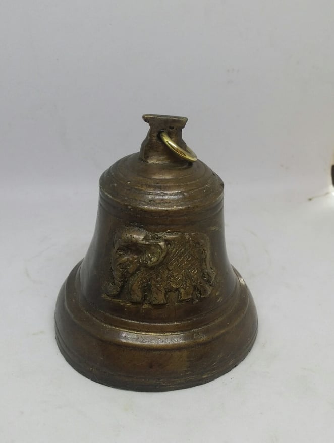 รูปภาพที่1 ของสินค้า : R131 ระฆังทองเหลืองปากบานลายช้าง 