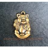 Z403 จี้หมูยืนบนก้อนเงิน Z403 จี้หมูยืนบนก้อนเงิน